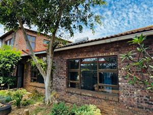 Charming 4-Bedroom Home in the Heart of Jeffreys Bay