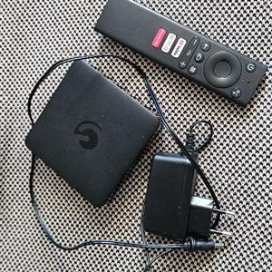 Android smart TV box with remote 