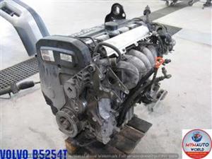 Volvo 2.5L engine 