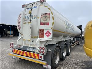 2017 Tank clinic 49000Lt Fuel tanker
