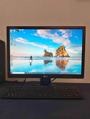 22" Monitor. Vga only.