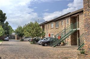 2 Beds 1 Bath Townhouse
