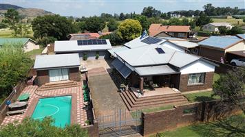 Dual Living | Flats | Rental Income | Pool | Large Family Home with Teen Pad Potential