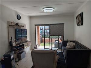 Apartment For Sale in Sundowner