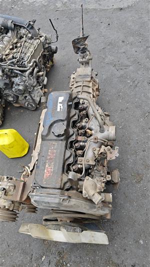 Toyota 2L 2.4 diesel engine plus gearbox