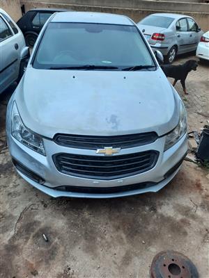CHEVROLET CRUZE 2015 STRIPPING FOR SPARES