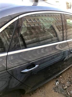 AUDI A4 B9 2018 LEFT AND RIGHT RARE DOORS FOR SALE