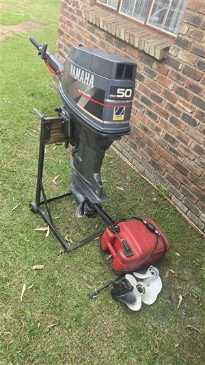yamahaboat motor 50hp autolube 3 cylinder with tiller arm