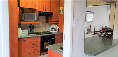 Townhouse Rental Monthly in Brackenhurst