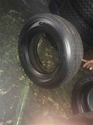 265/70/19.5 Second Hand Tyres For Sale