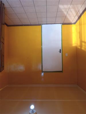 Rooms for rentals in Troyeville 