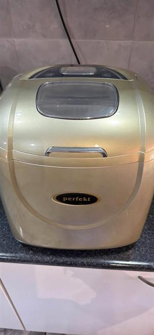 Perfekt Ice maker gold colour