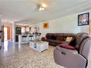 Apartment For Sale in Florida