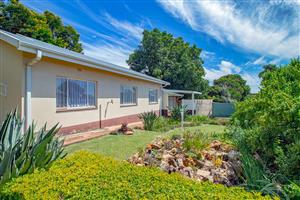 House For Sale in Lyttelton Manor