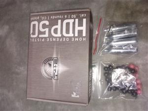 co2 HDP CAL pepper and  paintball pistol.Brand new with box 