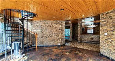 Prime property in Sunward Park - PRICE REDUCED