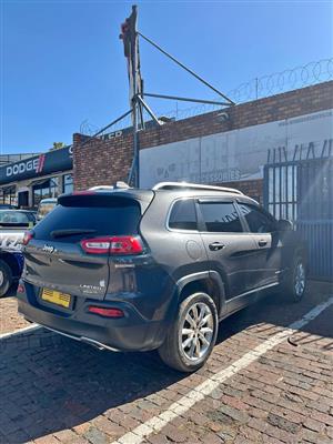 Jeep Cherokee 3.2 KL Stripping For Body Parts