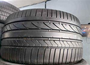 315/35/20 Bridgestone runflat tyre with sufficient thread