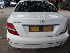  Mercedes C200 BE Classic W204 AT - 2012 STRIPPING FOR SPARES