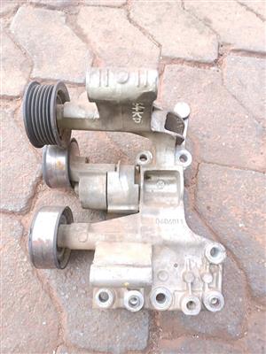 Hyundai ix35 Alternator Bracket or Sale