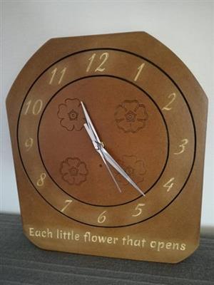 A TOUCH OF CREATION - HANGING CLOCK