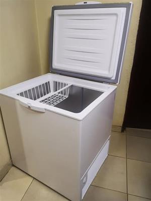 Defy 210L chest freezer, 