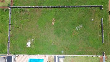 Prime 2 082 m² Vacant Stand | Fully Walled & Serviced