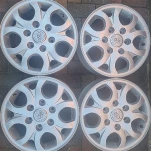 HYUNDAI H1 KOMBI OEM 16INCH MAGS 