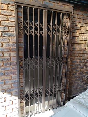 Trellis doors