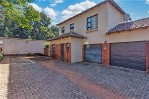 Modern Corner Unit Duplex Offering Stylish Estate Living