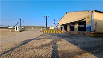 Secure 438 m² Industrial Unit – Empangeni