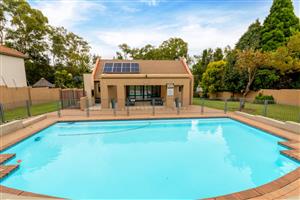House For Sale in Douglasdale