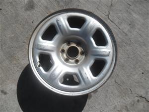Nissan 17" steel rim for sale