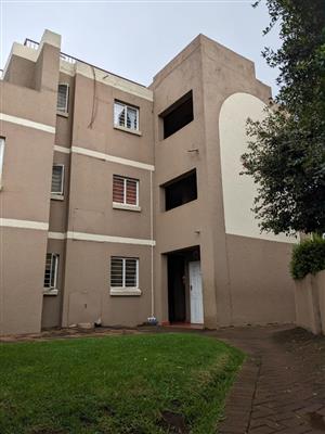 Townhouse For Sale in Primrose