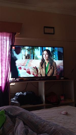 Harwa 50 inch tv 