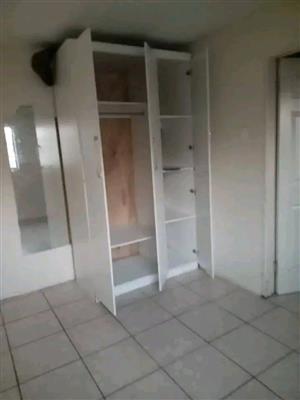  2-BEDROOM COTTAGE TO LET – KENSINGTON, JOHANNESBURG i