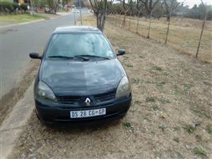 2005 Renault clio vavavoom 1.2 fuel saver 