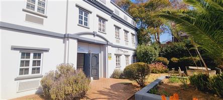 Sectional title unit For Sale of 176m² in 4 5th Avenue Rivonia