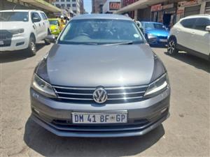 2015 VW JETTA 6 1.4tsi SUNROOF LEATHER SEATS EXCELLENT CONDITION AVAILABLE