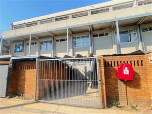 ROOM TO RENT in a 2-Bedroom Apartment in Brummeria