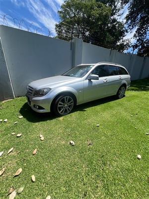 Selling MERCEDES-BENZ C250 CDI W204