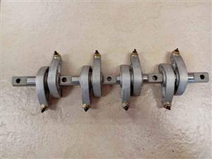NISSAN NP200/RENAULT K7M 1,6 8V ROCKER SHAFT. BRAND NEW COMPLETE. FOR VARIOUS OTHER CARS TOO.