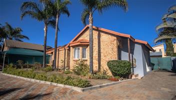 3 Bedroom House for Sale in Bendor