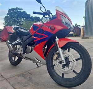 Honda CBR 125R 2005