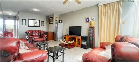 Apartment For Sale in Horizon View