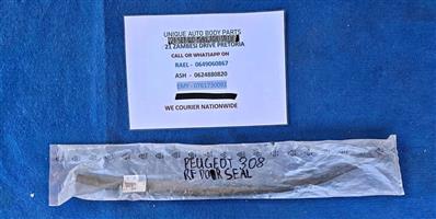 Peugeot 308 Right Front Door Seal