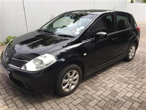 Nissan Tiida 1.8 accents, 6speed 77493km