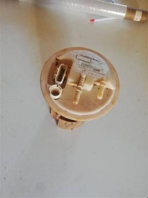 Volvo S40 T5 fuel pump for sale