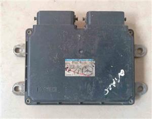 Mazda 5 2.0 LF computer box