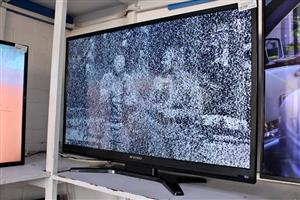 SANSUI 42INCH LED TV WITH POWER CABLE AND STAND S067010A